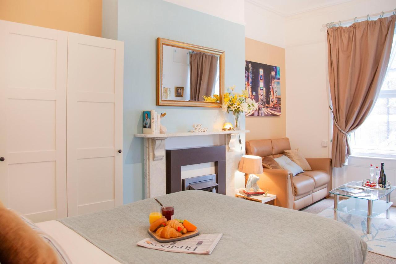 Treeside Suite By Grandeur Property Bournemouth Esterno foto