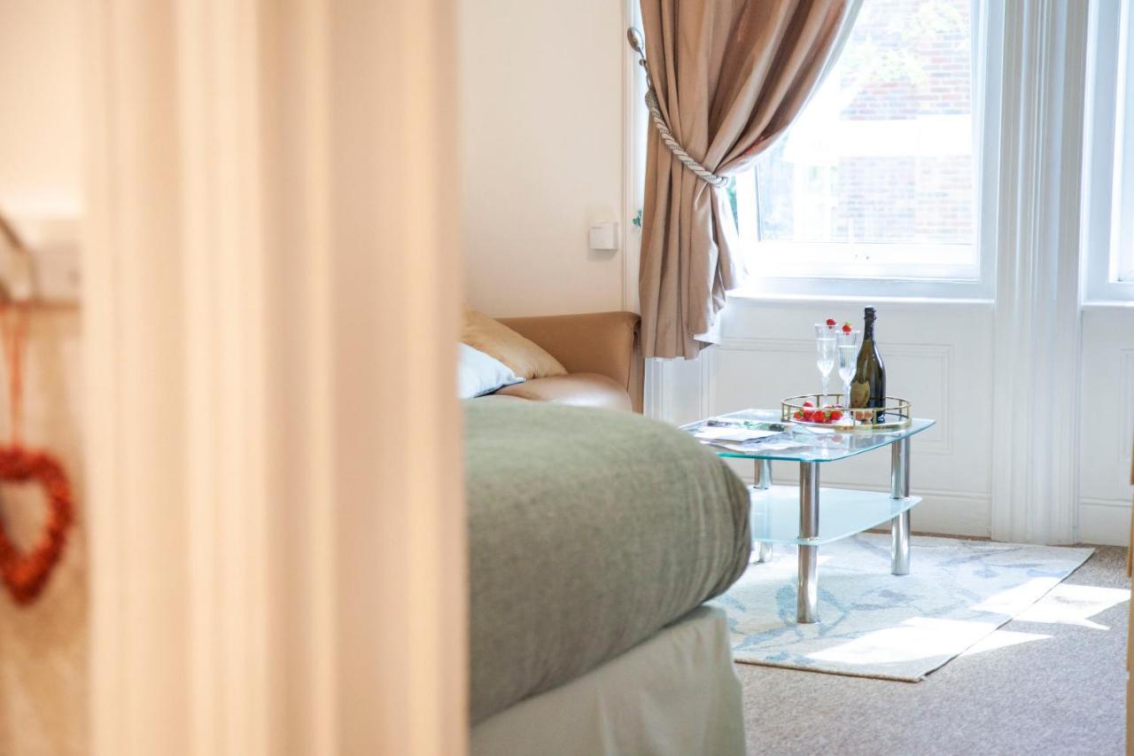 Treeside Suite By Grandeur Property Bournemouth Esterno foto